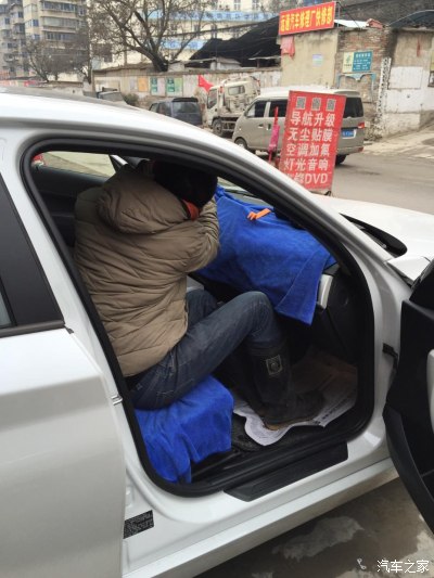 120安装隐藏式行车记录仪…